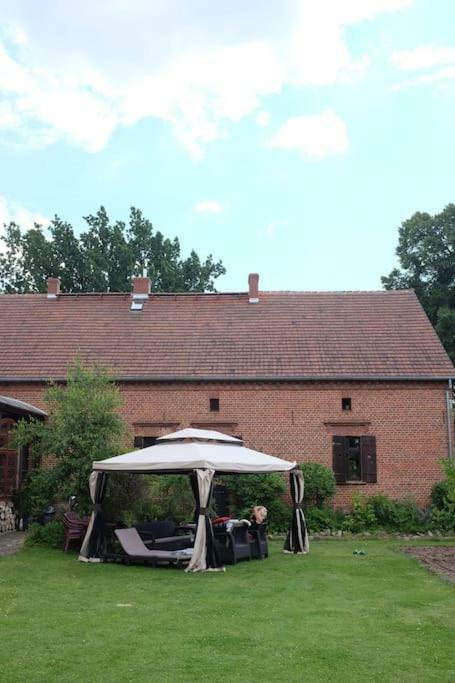 Cozy House In The Countryside Villa Miedzylesie  Buitenkant foto